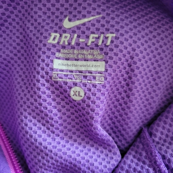 Nike Dri-Fit Girls Purple Zip-up Jacket Size XL - Picture 4 of 6